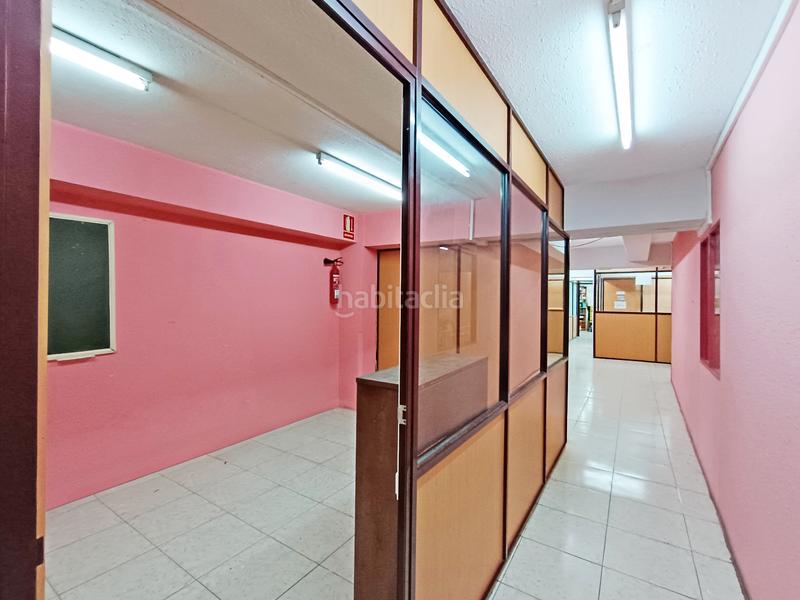 Foto b21b5d1e-61a8-4543-ab20-068b1c3c28a9. Rent business premise in rua ramon maría aller 2 in Coruña (A)