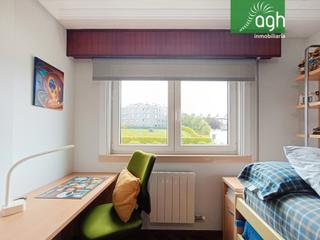 Appartement  Rúa jorge guillén. *** 3 dormitorios, garaje, trastero y una ubicación perfecta par