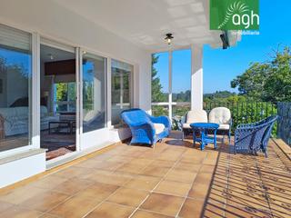 Chalet  Rúa covada. *** una casa con personalidad en el centro de oleiros ***