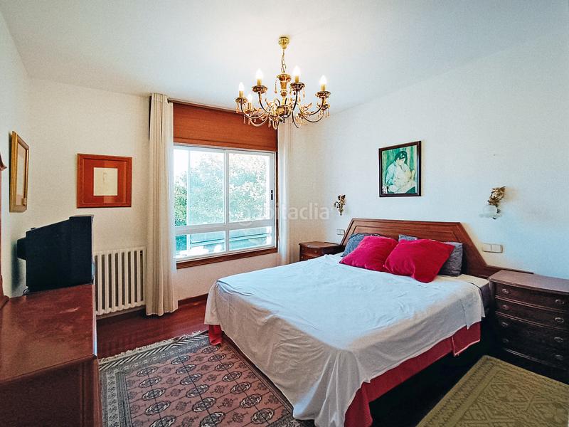 Foto 4416444f-f0d4-4a8e-9808-eac7a89d0afa. Chalet *** una casa con personalidad en el centro *** en Oleiros