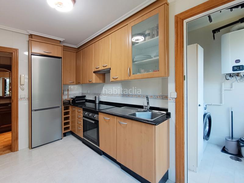 Foto 3b707840-811e-4042-888c-aacf2d4dbd6b. Piso *** luz, espacio y comodidad para tu familia en Perillo *** en Oleiros