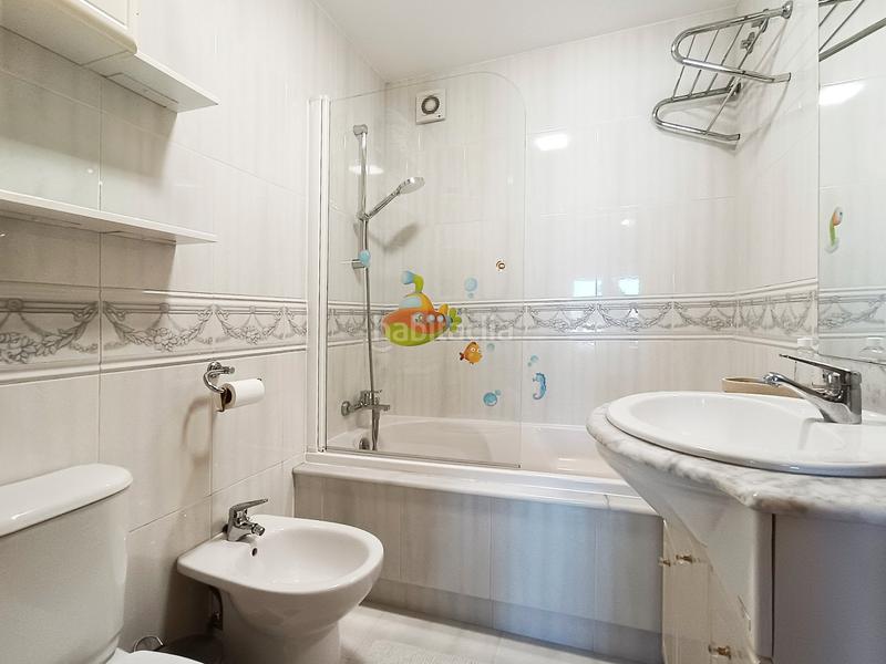 Foto 57ab0015-0fbe-453b-9d0a-1f6e4c6c138a. Piso *** luz, espacio y comodidad para tu familia en Perillo *** en Oleiros