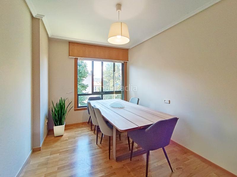 Foto c69dec33-35a0-41ac-8d04-aa1252d7c416. Piso *** luz, espacio y comodidad para tu familia en Perillo *** en Oleiros