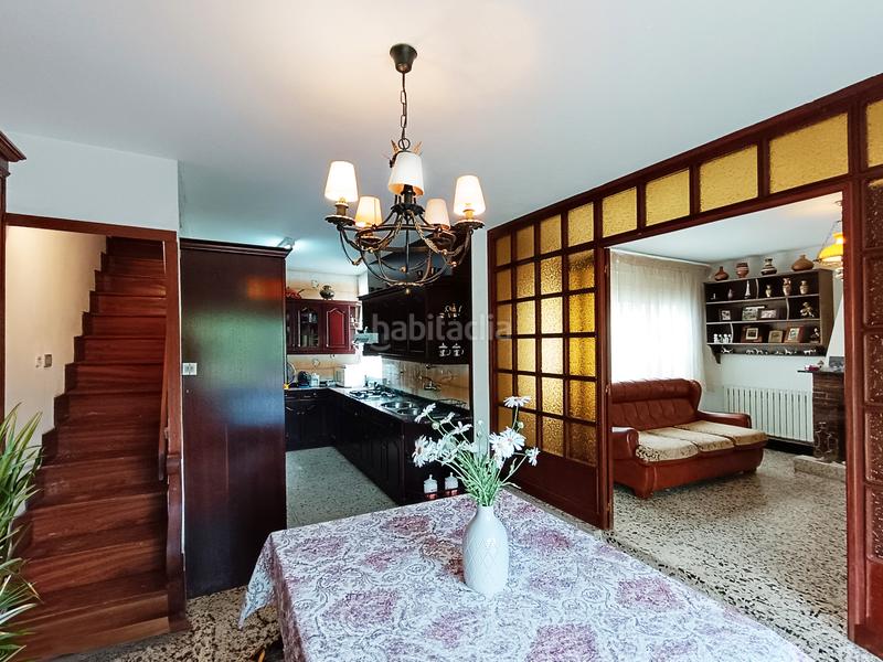 Foto 1355e436-d75f-4346-915a-836e99e165a9. Maison avec parking dans Sada