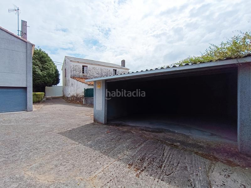 Foto b97e1cc6-5c60-493a-bc69-94900b64f50a. Maison avec parking dans Sada