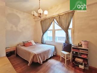 Pis  Rúa sagrada familia. *** apartamento con dos patios para crear un hogar con personali