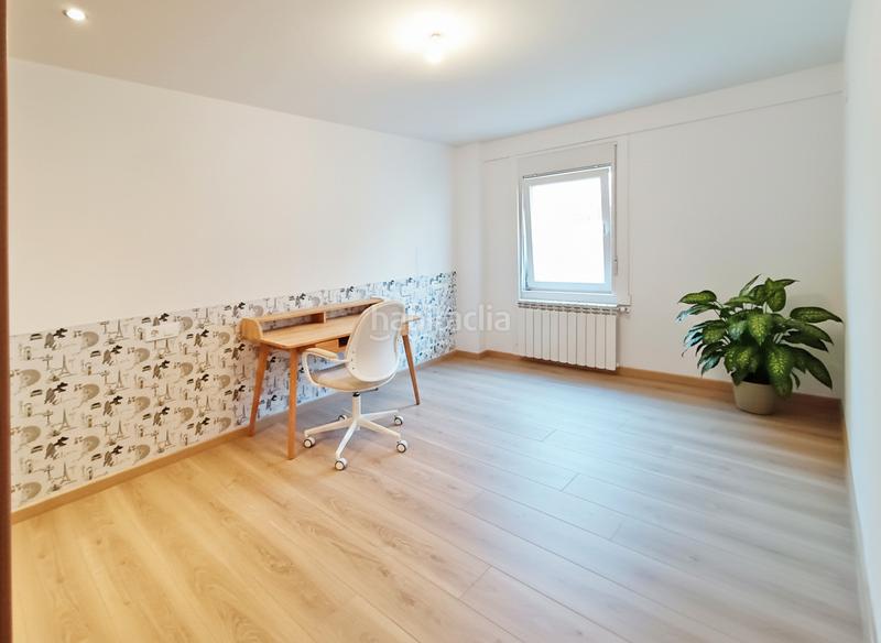 Foto 940f6966-1a80-4b6d-b39e-fbf9e489f7a6. Appartement avec chauffage dans Eirís Coruña (A)