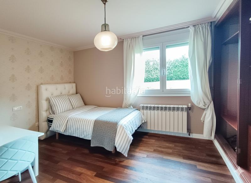 Foto 0ea3c727-b97e-40d9-b10b-046923768a7e. Alquiler chalet en lugar penedo 39a *** dúplex con jacuzzi y jardín privado en m *** en Abegondo