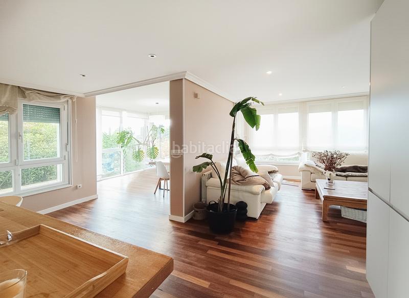 Foto bdb5307e-c05c-47cc-9bb7-60719e02b582. Alquiler chalet en lugar penedo 39a *** dúplex con jacuzzi y jardín privado en m *** en Abegondo