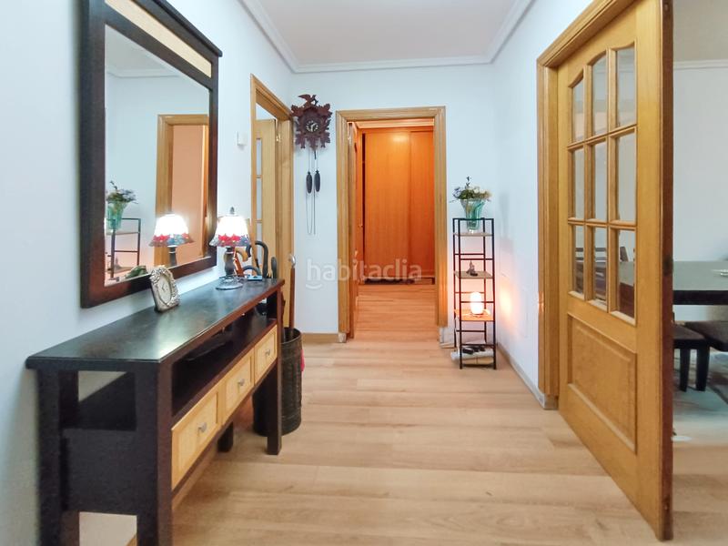 Foto 94521e46-398a-4f61-95bf-7c3d0c55c969. Pis amb calefacció aparcament a Sada