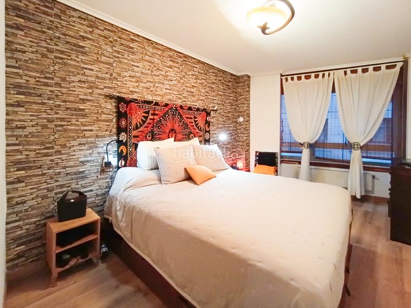 Foto cd30c1e9-50aa-4659-8d87-228aacb1fad3. Pis amb calefacció aparcament a Sada