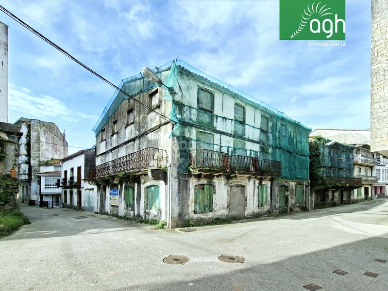 Foto 5f2cded3-66a7-44c0-b296-008912fa55d1. Edifici a rúa cano da rúa 35 a Mugardos