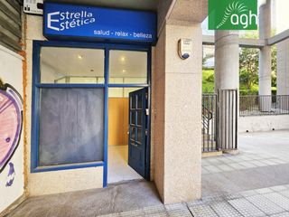 Local Comercial en Praza da gaiteira 5. *** local de esquina en praza da gaiteira: luz, visibilidad y es