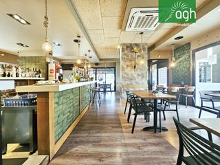 Traspàs Local Comercial  Calle tierno galván. *** de las tostadas de aguacate a las noches de champions ***