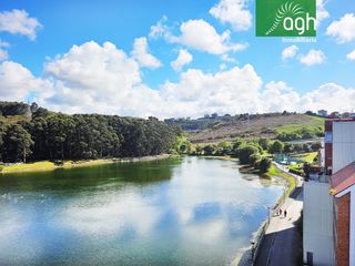 Appartement en Traves�a de meicende 38. *** vistas al embalse, sol todo el d�a, 123m� y a un paso de a c