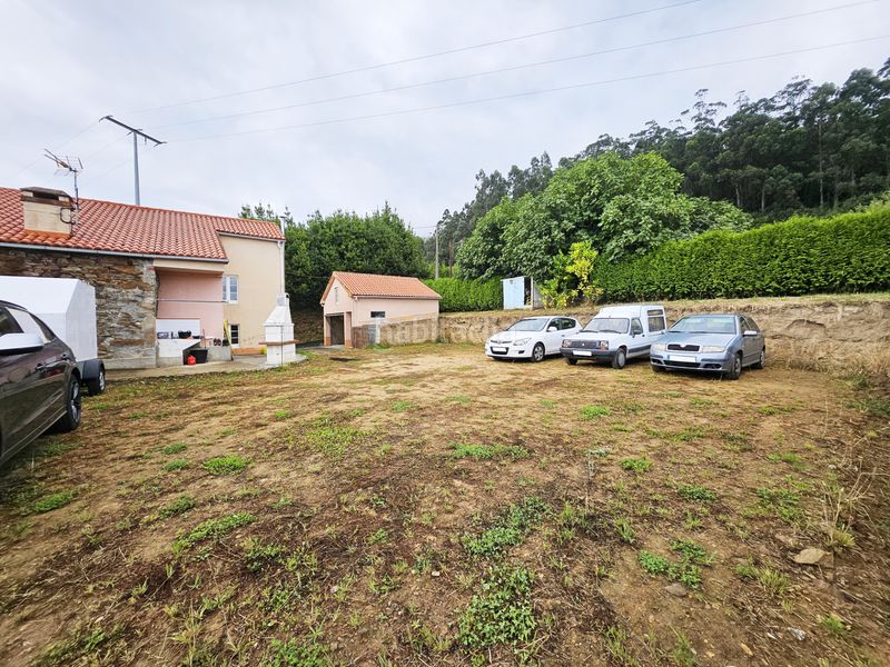 Foto c7b764ba-9a22-4b81-8386-21d9d8820402. Casa adossada amb aparcament a Cariño