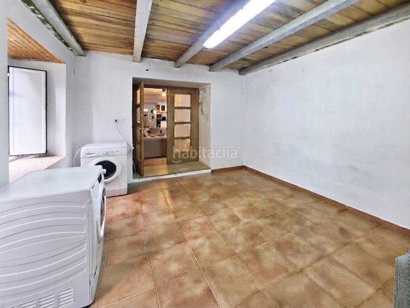 Foto dabb18f0-27a0-481a-9347-51751488bc9b. Casa adossada amb aparcament a Cariño