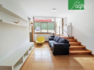 Location Rez-de-chaussée  Travesía montiño. *** un bajo de diseño con terraza privada en los castros ***