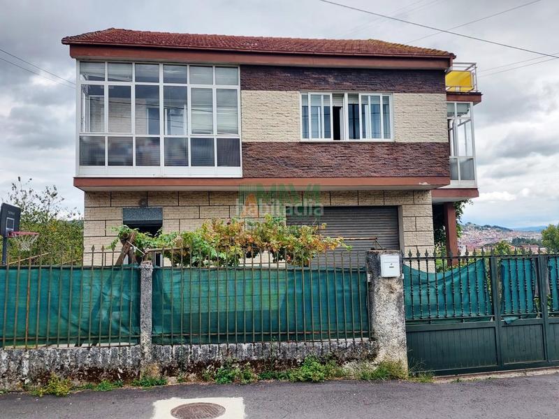 Foto 6839ed52-a09e-44ff-9d95-b37a4f96d239. Chalet mit heizung parking in Ventiun Ourense