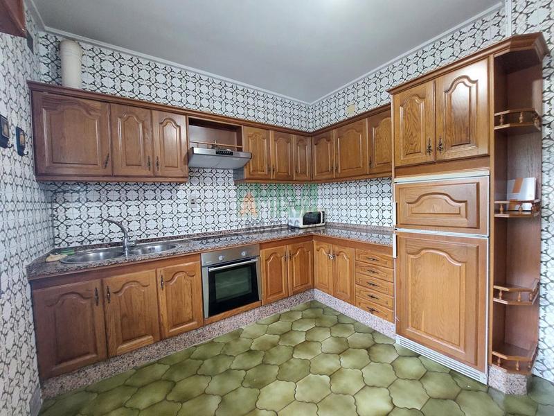 Foto 5afa764a-0be0-4c9f-9aa8-a58898e33122. Chalet avec chauffage parking dans Ventiun Ourense