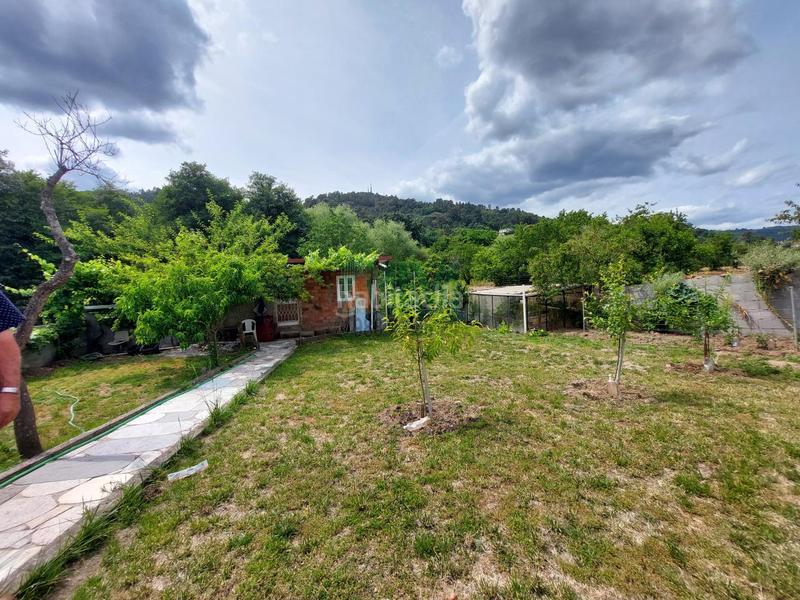 Foto e94a909a-c1e2-4c77-a367-8c2c86e91963. Casa en Vistahermosa Ourense