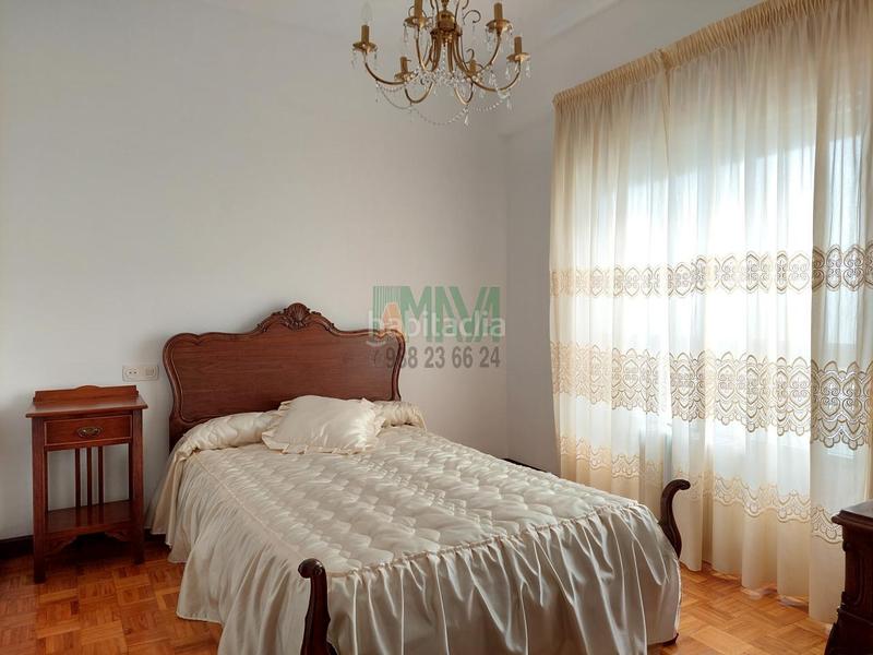 Foto 9f7a2d0b-d943-480e-96d4-abbcce3cab83. Location appartement avec chauffage parking dans Centro Ourense