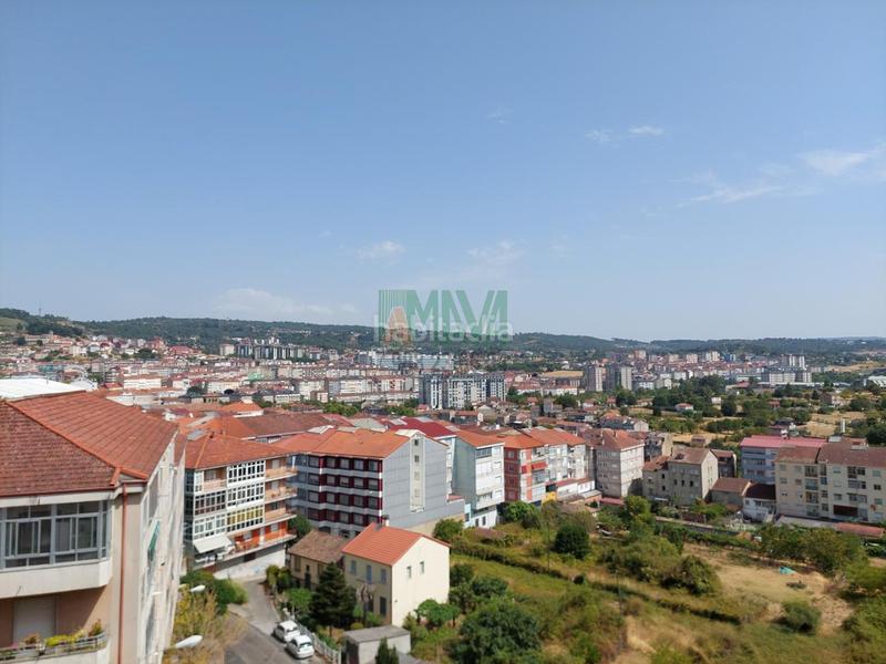 Foto 215ced91-8ca9-4b47-9f35-71d29e12bb0e. Location appartement avec chauffage dans A Carballeira Ourense
