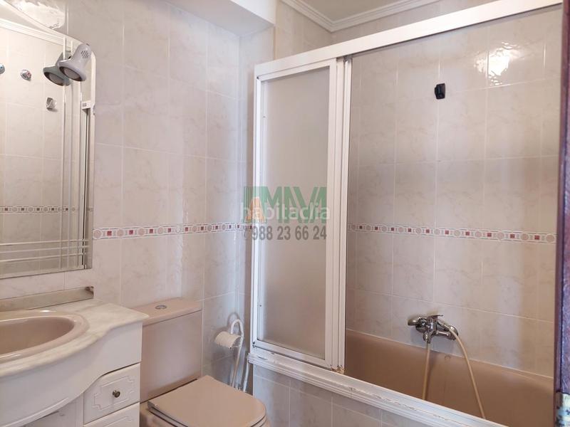 Foto f660b42a-c623-49bd-9196-ed3a501ef22c. Location appartement avec chauffage parking dans Barrocanes Ourense