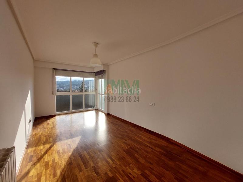 Foto 64b09f1a-671d-4bc4-8238-f3c6d1cdce63. Alquiler piso en Barrocanes Ourense