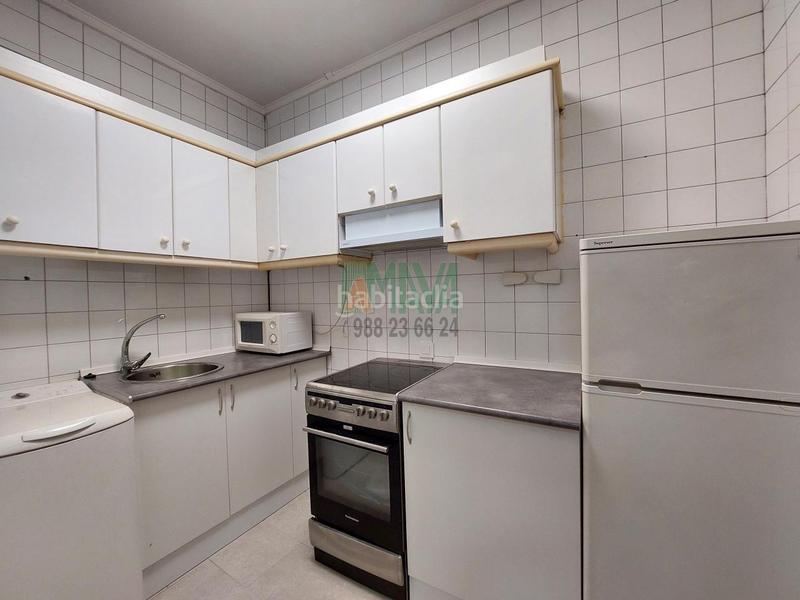 Foto 8190b427-bee8-4748-b4ba-2265f8cb4428. Location appartement avec chauffage dans Centro Ourense