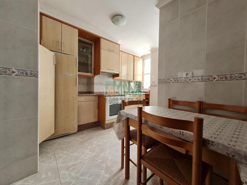 Foto 5dedc58c-bd74-453e-838c-be60dfc58e86. Location appartement avec chauffage dans Centro Ourense