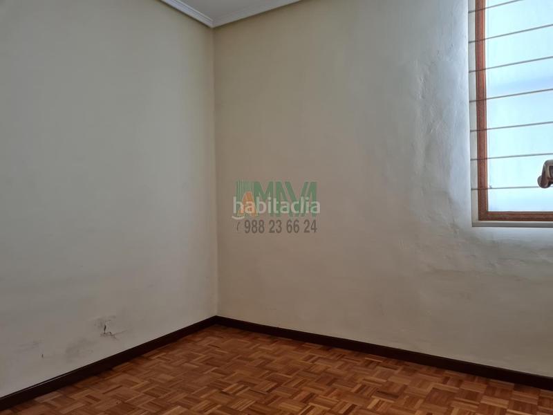 Foto c14a9ca2-7e4b-4cbf-a83c-ce3fad3ed79c. Alquiler piso en Centro Ourense