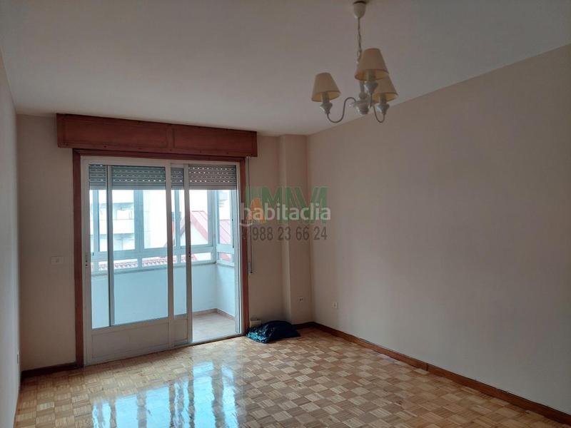 Foto 2c3e413f-ff6e-4553-ad39-e887a47c4a8d. Alquiler piso en Couto Ourense