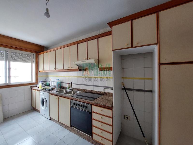 Foto cf4bed55-ca1c-45ea-8f7b-f66f59ece621. Alquiler piso en Couto Ourense