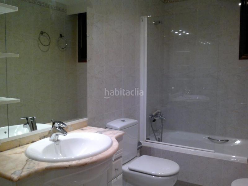Foto 9f9aa6ef-ee41-4d8c-b92e-d3d5db61d23a. Location appartement avec chauffage parking dans Centro Ourense