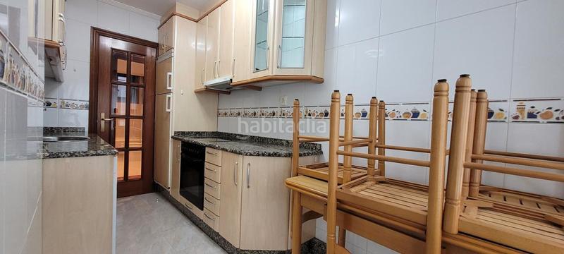 Foto d5a4f12a-d7c0-4cc0-a667-3be173bb543e. Location appartement avec chauffage parking dans Centro Ourense