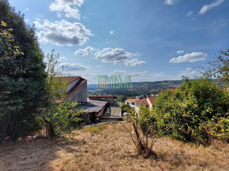 Foto 9a12f7b7-ac04-4e77-9695-4358c4854883. Casa amb aparcament a As Lagoas Ourense