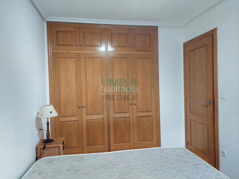 Foto 86cc6ee5-1fad-47ec-8eec-10c4b3d89691. Lloguer apartament amb calefacció aparcament a Universidad Ourense