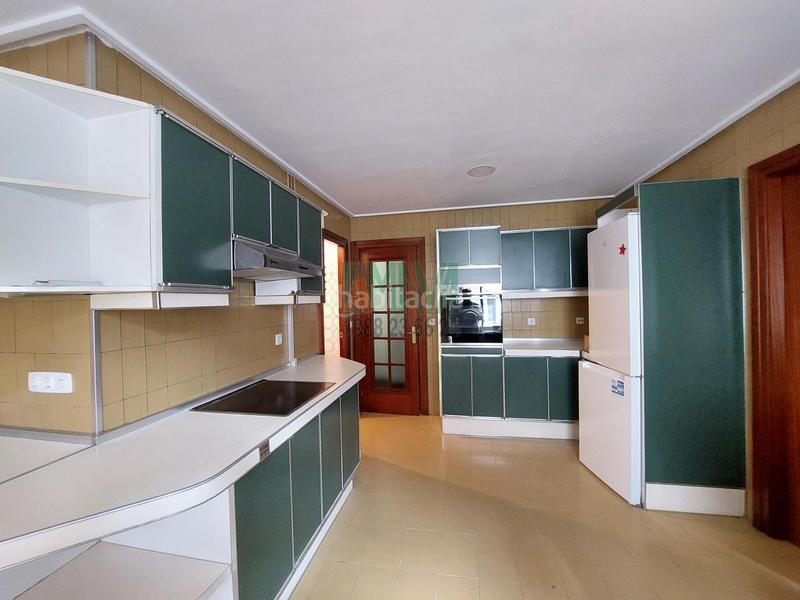 Foto 1679d095-765d-4263-aa0d-7e0acfb1833a. Appartement avec chauffage parking dans Centro Ourense