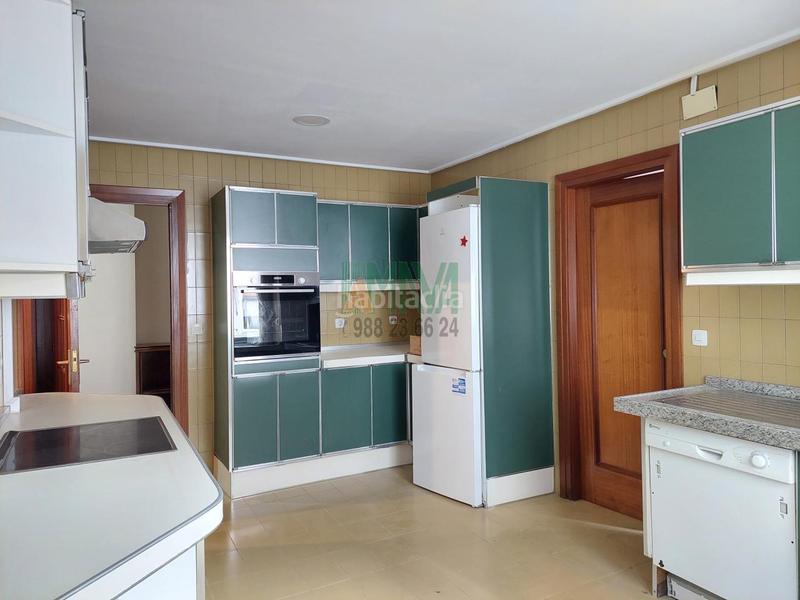 Foto 97b0de1e-22fe-45f1-836b-1c4fdf2d9dbf. Appartement avec chauffage parking dans Centro Ourense