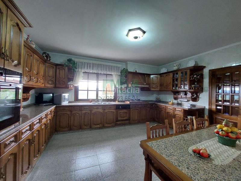 Foto 72726c00-8c28-4a57-b4b4-188650ebd267. Chalet avec chauffage parking dans Ventiun Ourense