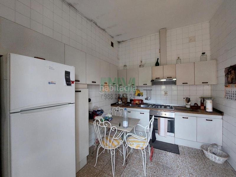 Foto 2d6784d7-938d-4334-8f09-107cad87cb00. Chalet en Ventiun Ourense