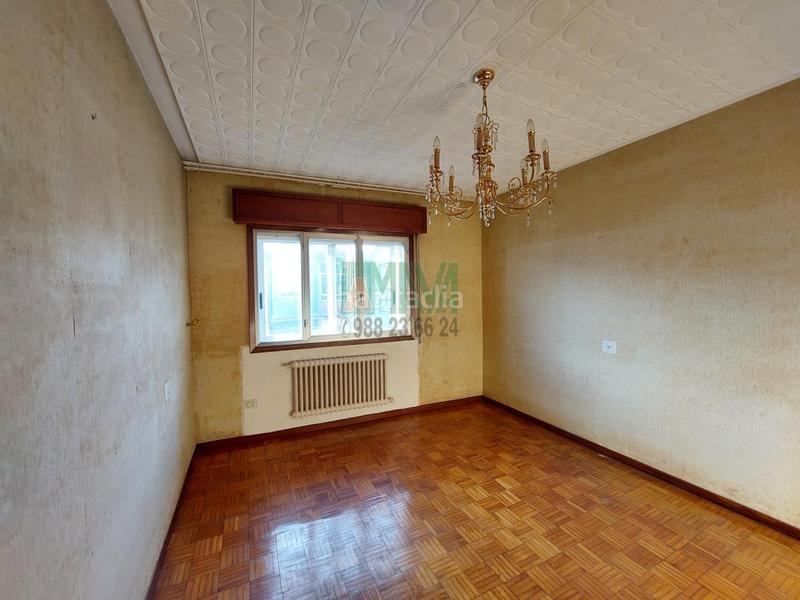 Foto 1e469d9c-04bb-4428-9631-ca863f52df80. Maison avec chauffage parking dans Universidad Ourense