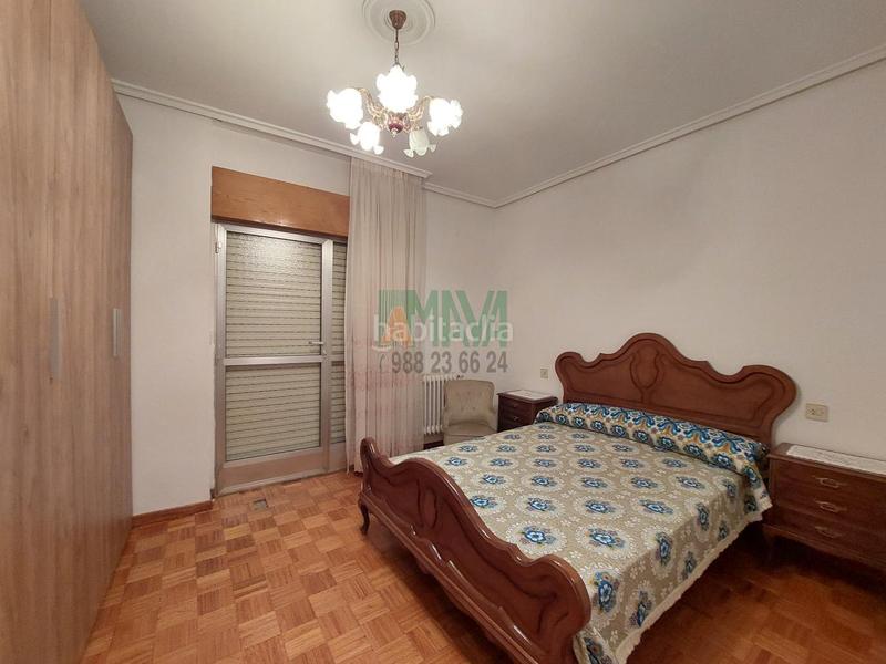 Foto 83196606-d211-420b-8faf-c5e035bab2ab. Rent flat with heating in Couto Ourense