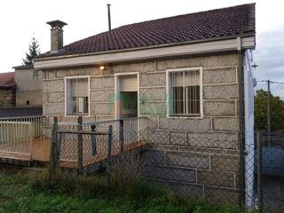 Miete Haus in San Cibrao das Viñas