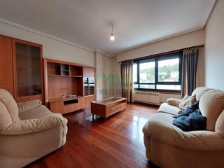 Rent Flat in San Cibrao das Viñas