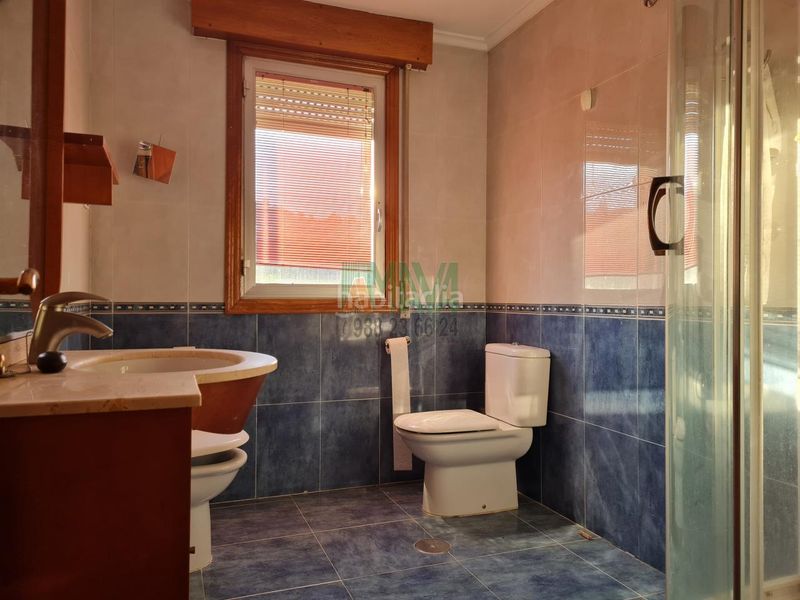Foto 483f5e83-a22e-4854-908f-5f7266120772. Piso en Barbadás