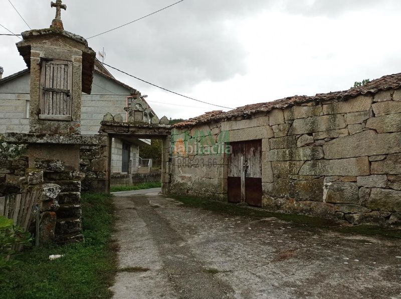 Foto d699aceb-a449-42ba-8103-c2fb8928034b. House in Taboadela