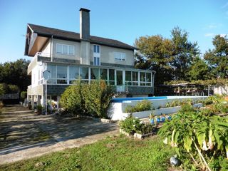 House in Coles