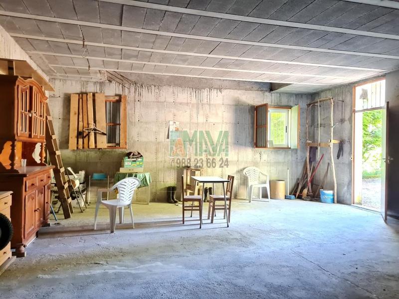 Foto 7cf76bd8-08e3-4467-9665-130e82582006. Finca rústica en Coles